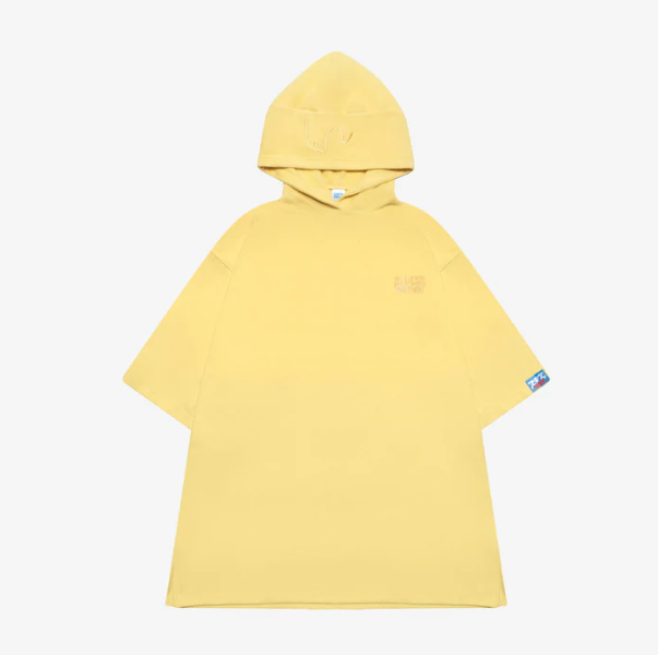 *PRE-ORDER* STRAY KIDS - SKZ SAUNA 2025 Pop-Up Poncho