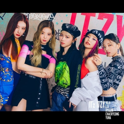 ITZY - IT'z ITZY (1st Japanese Best Album)