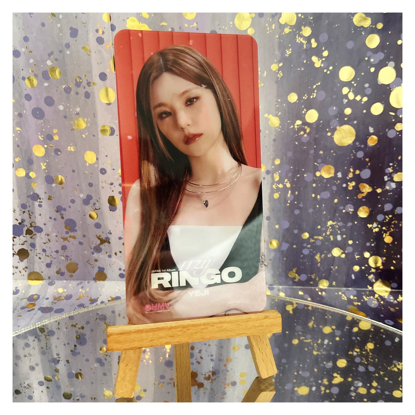 ITZY - 'RINGO' Photocards and POBs