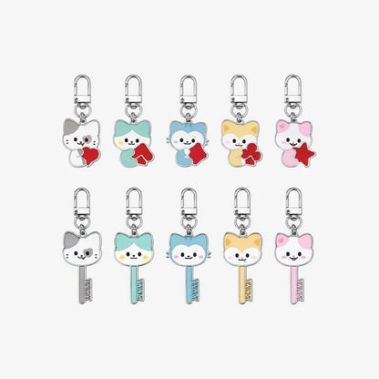 *PRE-ORDER* ITZY - [ALL IN, MIDZY | 5th Fan Meeting] TWINZY Secret Metal Charm