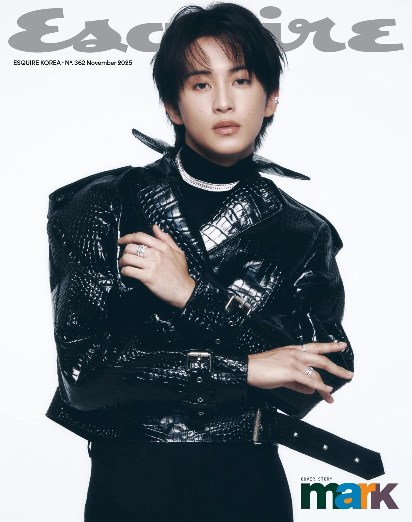 *PRE-ORDER* ESQUIRE KOREA November 2025 Edition (Cover: NCT MARK)