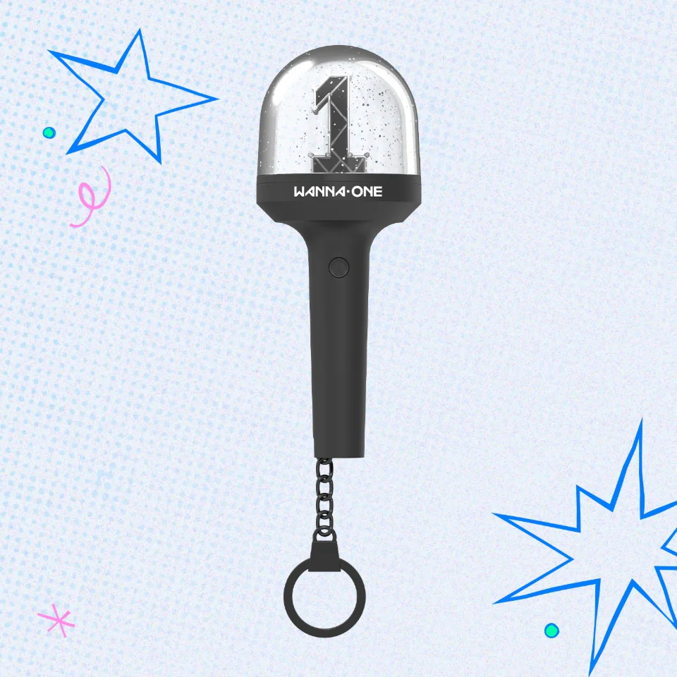 *PRE-ORDER* WANNA ONE - [WANNA ONE GO : Back to Base] Mini Light Keyring