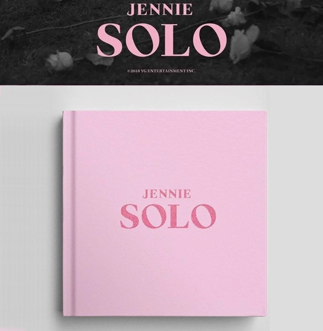 BLACKPINK JENNIE - Solo (1st Single Album) [Photobook Ver.]