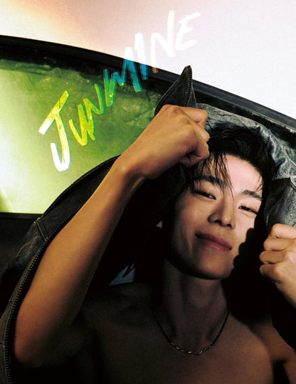 *PRE-ORDER* ESQUIRE PHOTOBOOK [JUN MINE] (Cover: KIM JUNMIN)