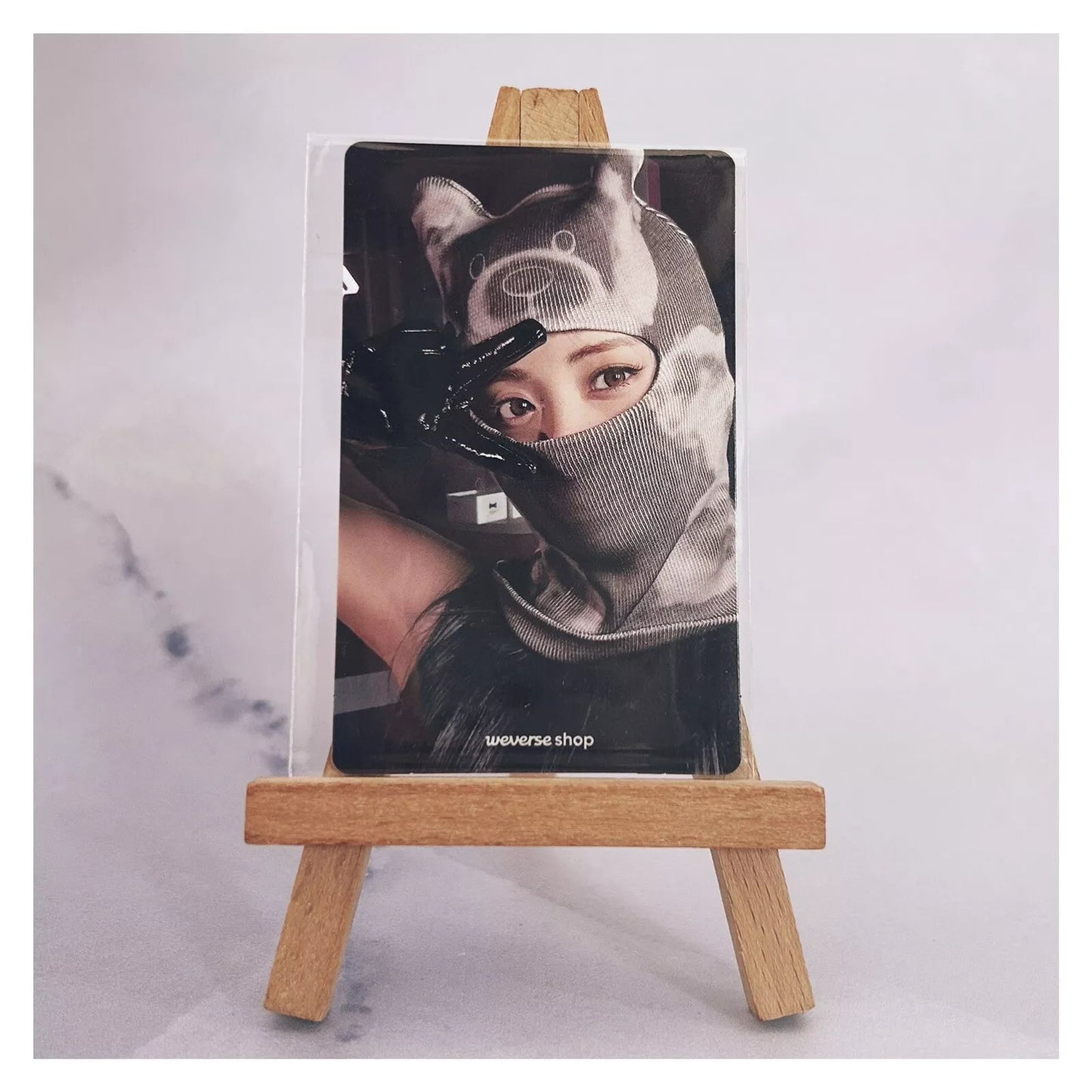 LE SSERAFIM - Crazy Photocards & POBS