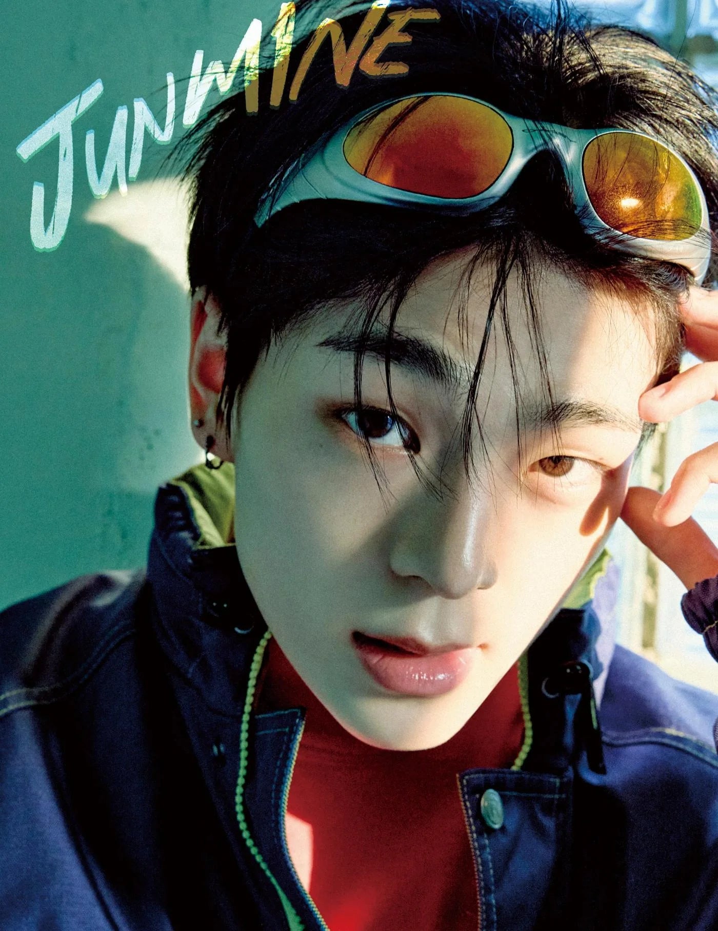 *PRE-ORDER* ESQUIRE PHOTOBOOK [JUN MINE] (Cover: KIM JUNMIN)