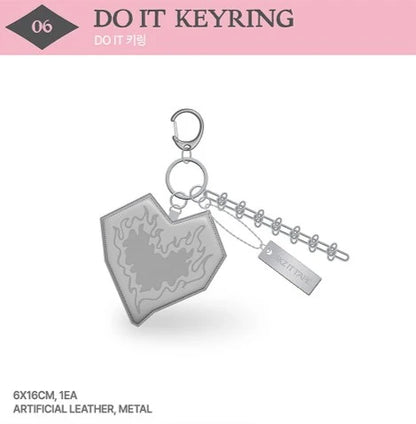 *PRE-ORDER* STRAY KIDS - 'DO IT' Pop-Up Store Keyring