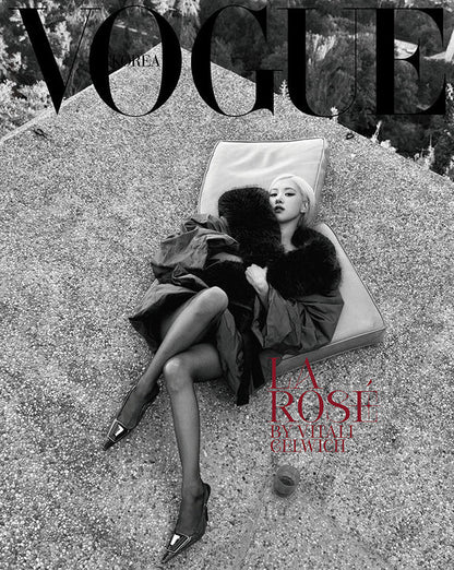 *PRE-ORDER* W KOREA JULY 2026 ISSUE (Cover: BLACKPINK ROSÉ)