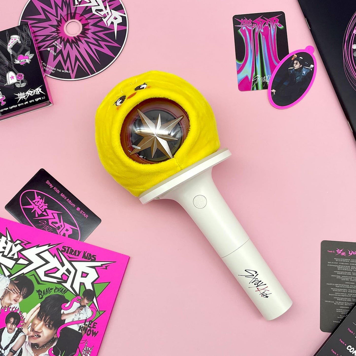 STRAY KIDS 4TH FANMEETING 'SKZ'S MAGIC SCHOOL': SKZOO Light Stick Ver. 2 Cover