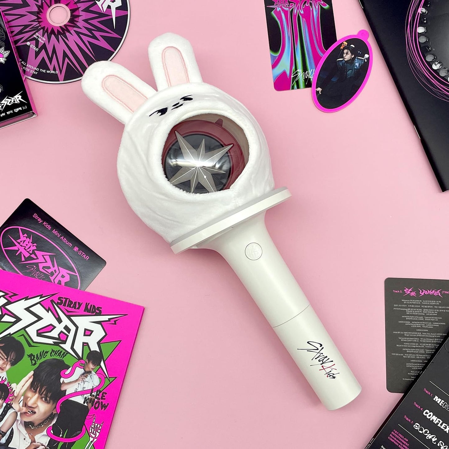 STRAY KIDS 4TH FANMEETING 'SKZ'S MAGIC SCHOOL': SKZOO Light Stick Ver. 2 Cover