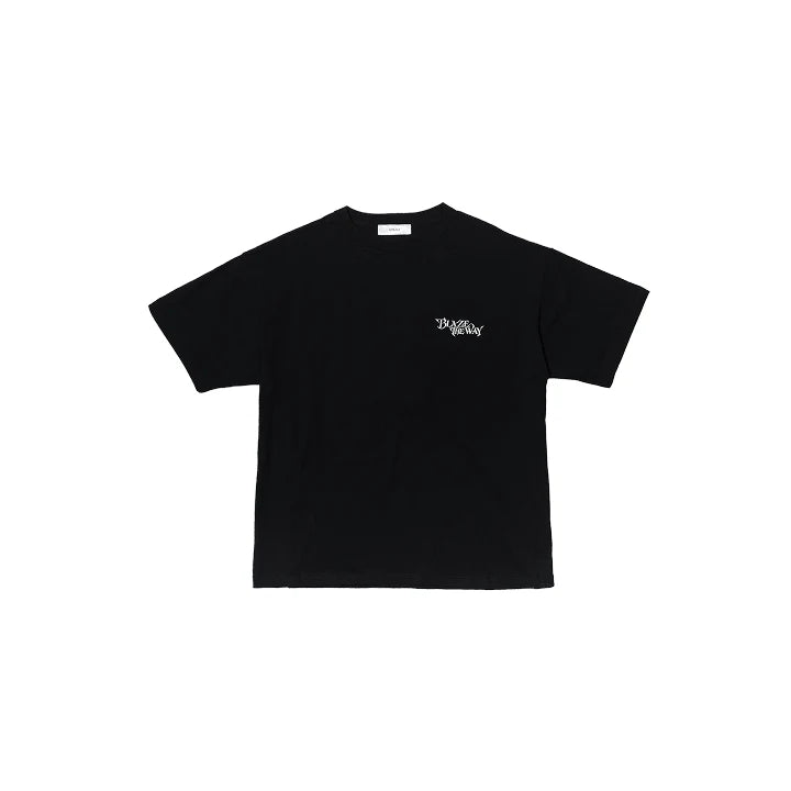 *PRE-ORDER* &TEAM - [Blaze The Way MD] Short Sleeved Black T-Shirt (Type B)